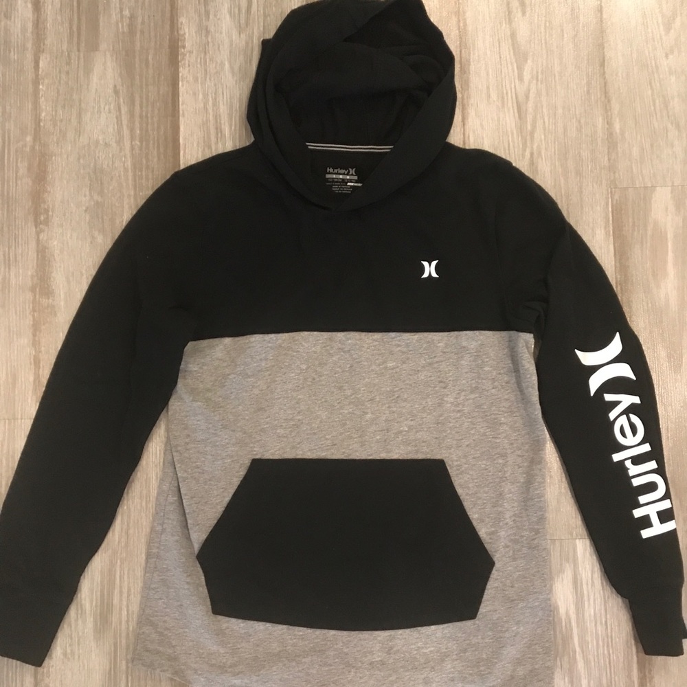 Hurley boys long sleeved hooded t shirt
